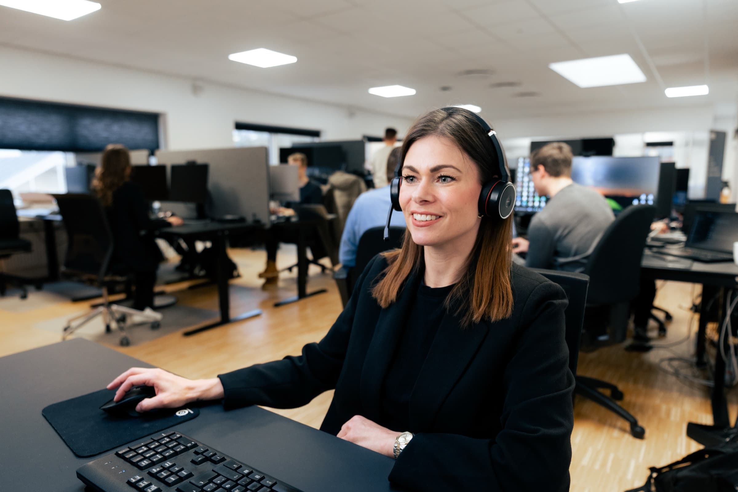ECIT-rådgiver i møte med en kunde på et lokalt kontor